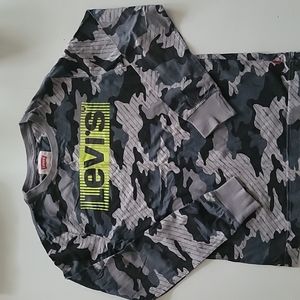 Boys Levi's long sleeved shirt